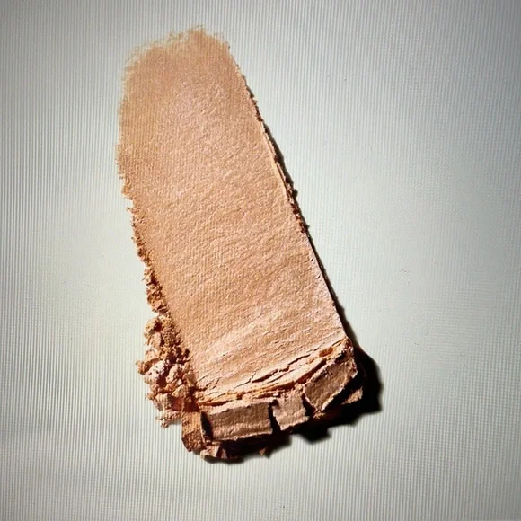 MAC EYESHADOW RICE PAPER - Picture 2 of 5